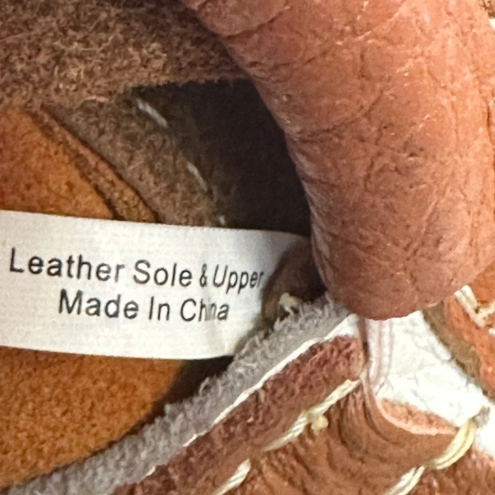 Leather Moccasins Baby Toddler Sz 4 Tan White Shoes 